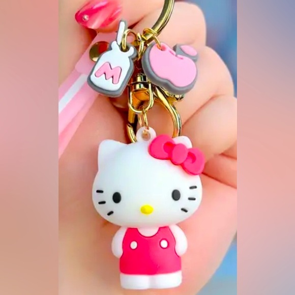 Hello Kitty Keychain - Picture 2 of 2